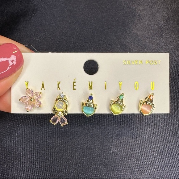 📦 Disney Princess Sleeping Beauty Earring Set - Picture 1 of 7